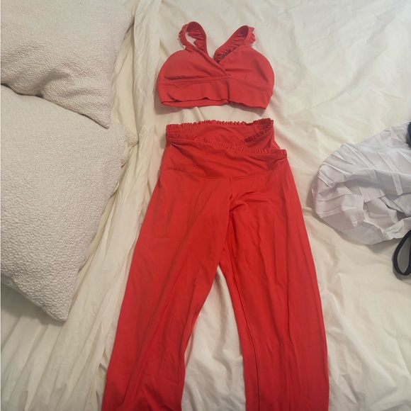 Red Ruffled workout set - Picture 2 of 2